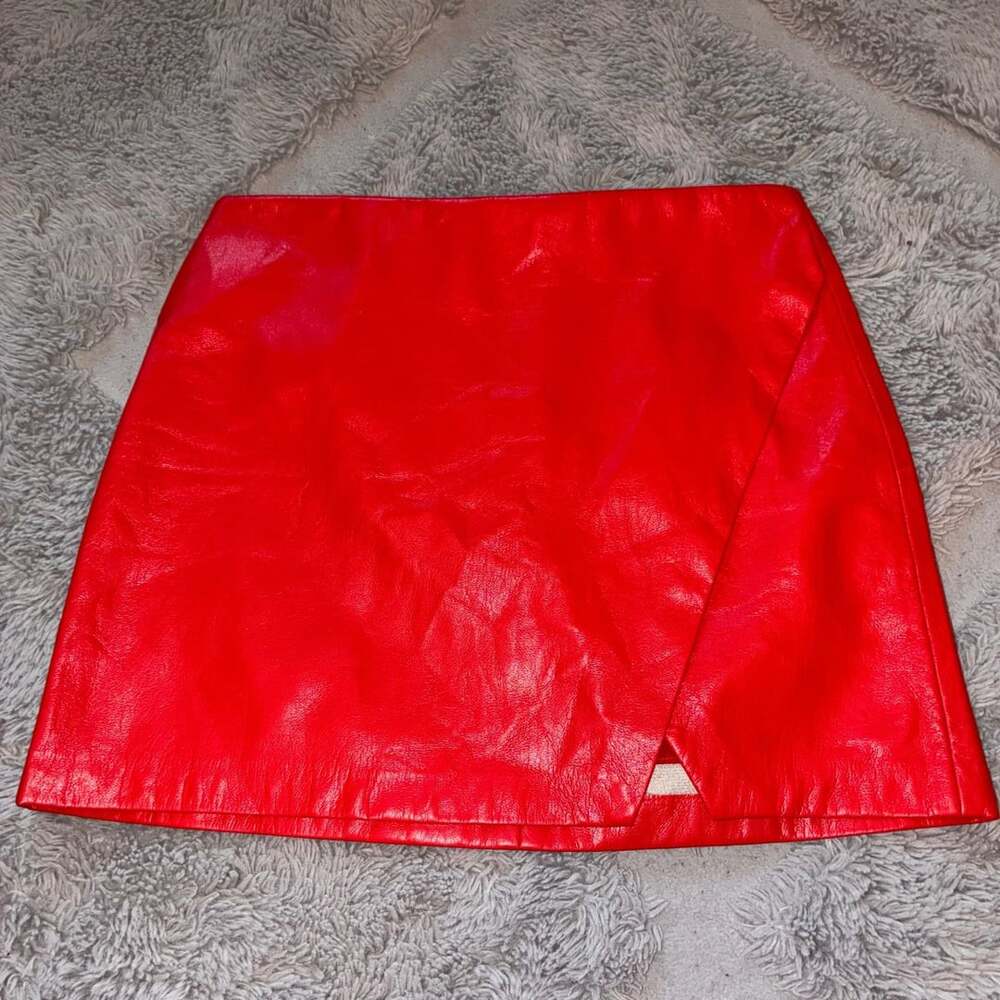 alice + olivia Leather Skirt Size 2 Red Mini Zip